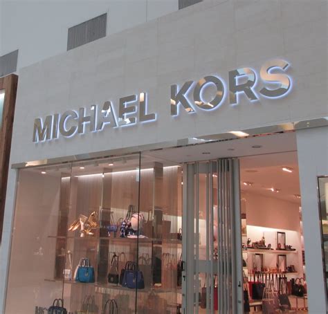 michael kors rideau centre|Store Directory 30 Michael Kors Stores in Canada.